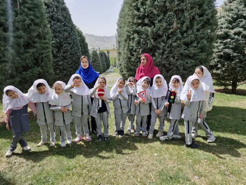 مجموعه مدارس غیرانتفاعی پروین اعتصامی