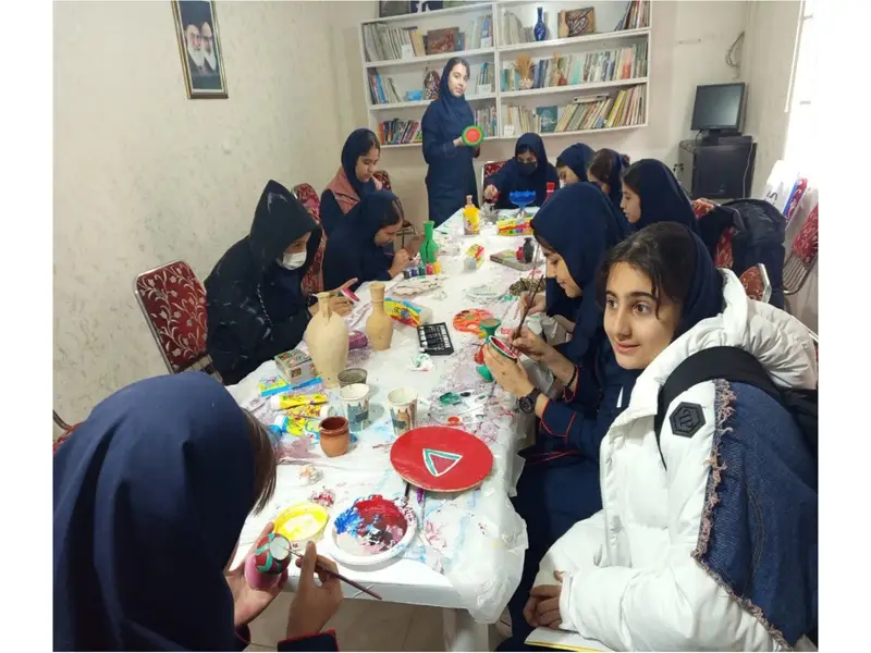 مدارس غیرانتفاعی دخترانه در فردیس